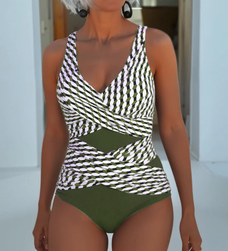 Ashley | Swimsuit cu riscuri