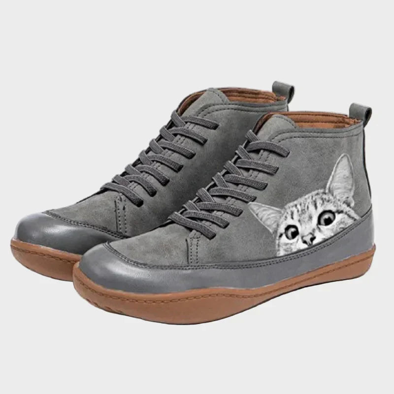 Mia - Botine din piele pentru iubitorii de pisici