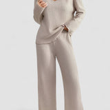 Wilma – Set Tricotat Doi Piese Pulover V și Pantaloni Confortabili