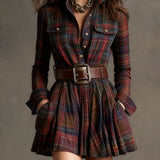 Paz | Rochie scurtă vintage cu carouri roșii și maronii, cu rever (include curea)