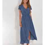 Julia - Rochie elegantă cu decolteu în V și croială care modelează silueta.